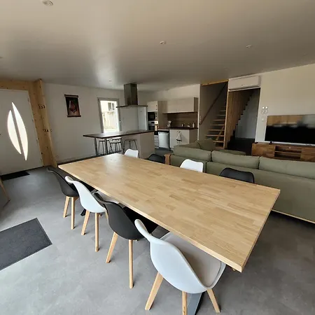 Les Ecuries بيت للعطل *