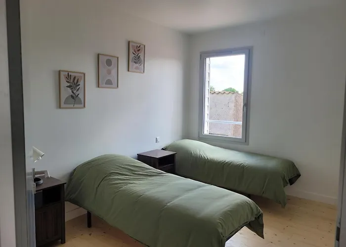 Holiday home Les Ecuries Secondigny